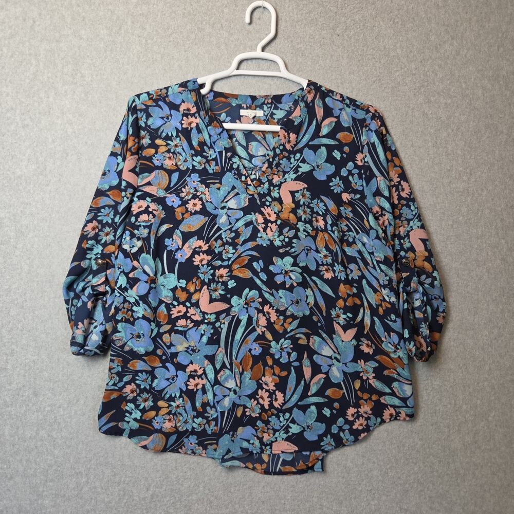 Maurices Navy Floral RTS V Neck Flouncy Loose Popover Blouse Women's Plus 1X